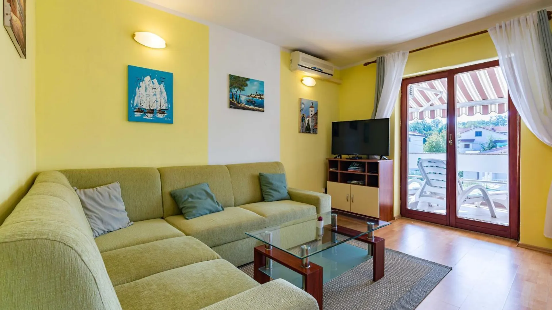 Apartment Apt Ksenija, Vantacici-Malinska, Island Krk Croatia