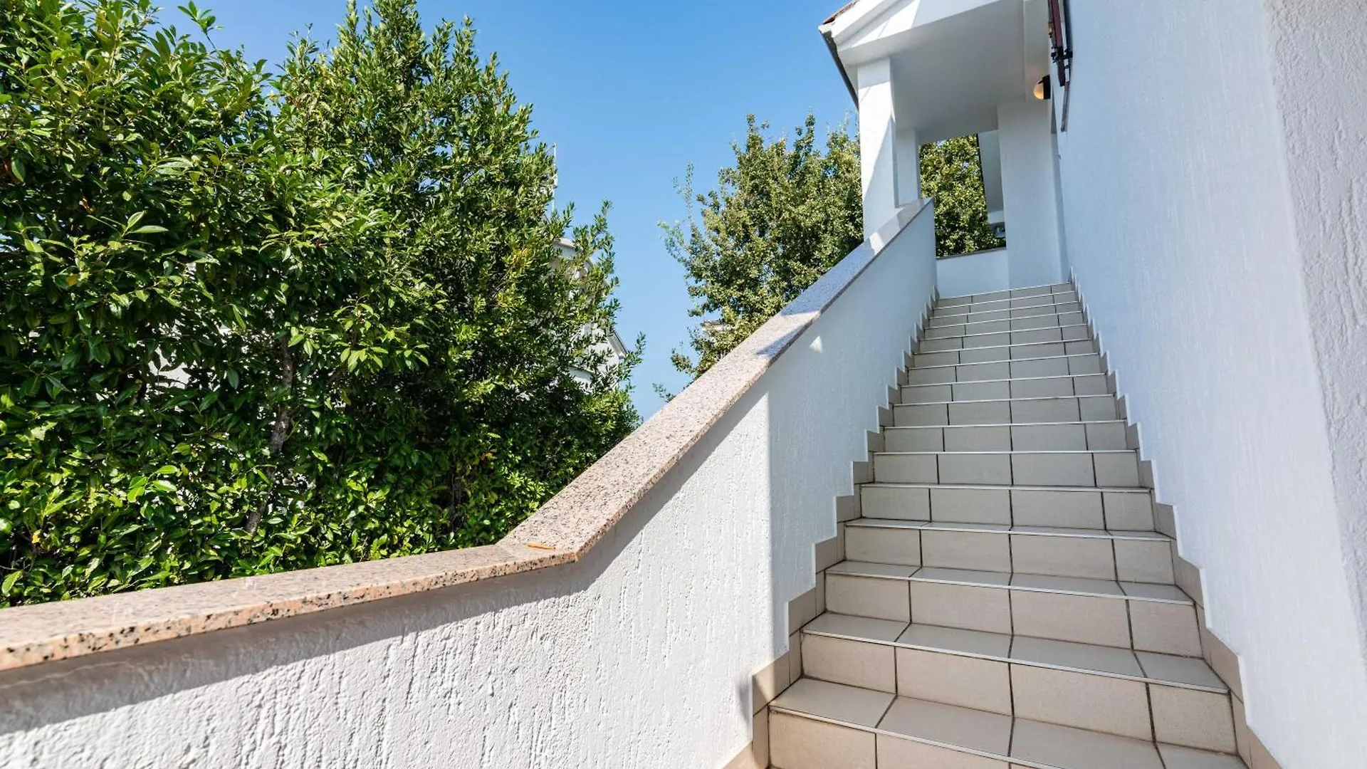 Apartment Apt Ksenija, Vantacici-Malinska, Island Krk